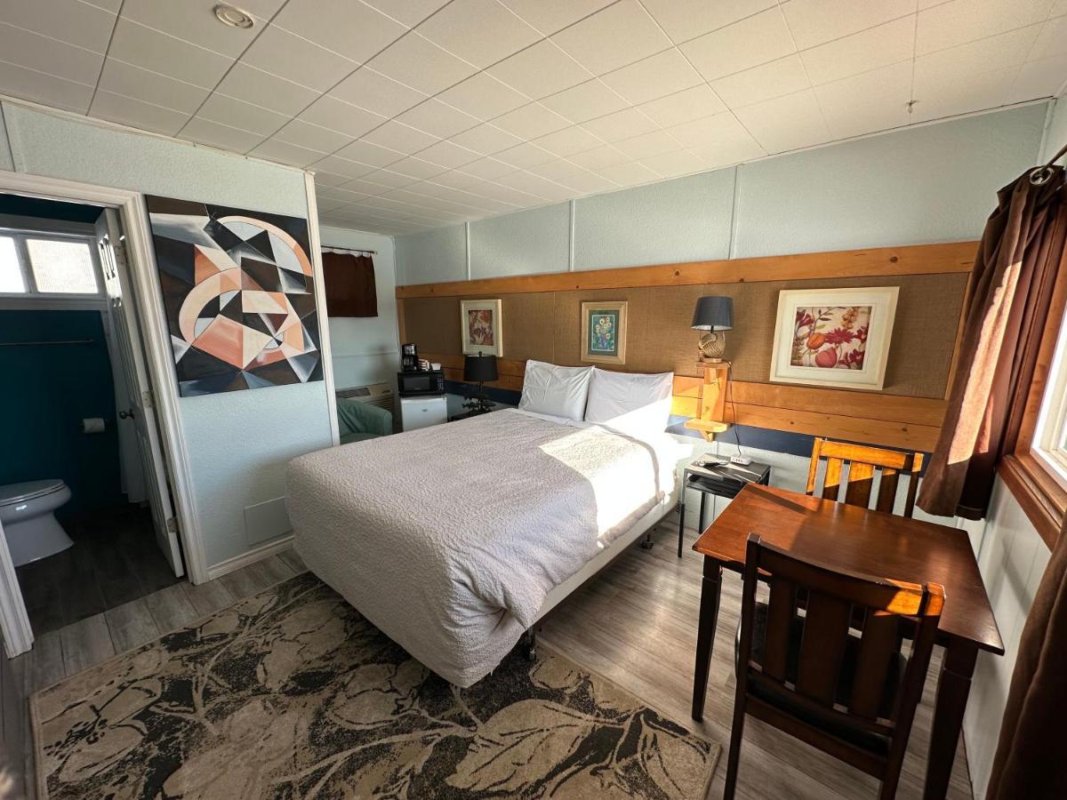 Pinecrest Motel Nipigon Extérieur photo